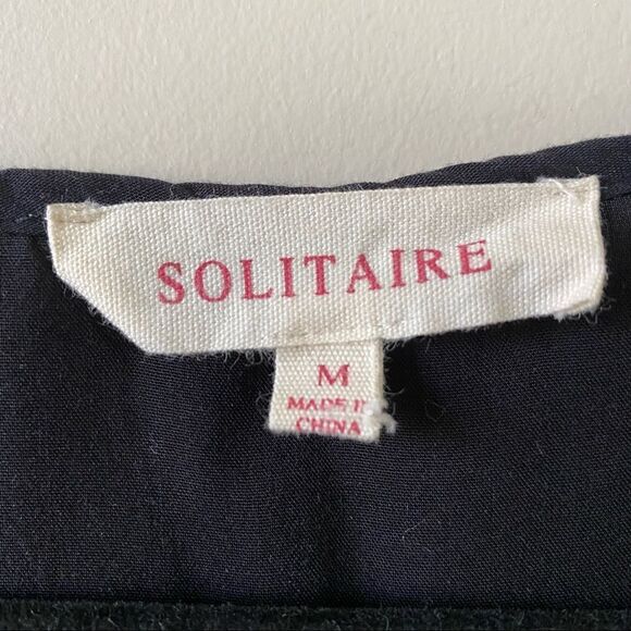 Solitaire-metallic Star Print Loose Blouse - Picture 10 of 10